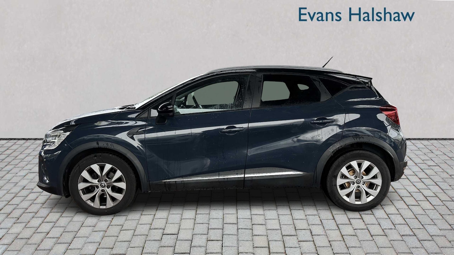 Used Renault Captur 2021 for sale - 77164482: Photo 3