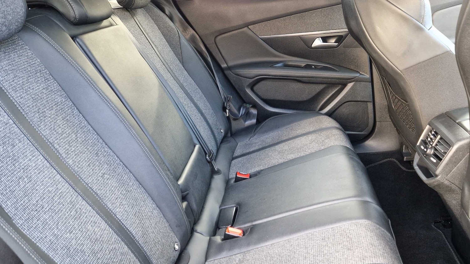 Used Peugeot 3008 2020 for sale - 76576041: Photo 13