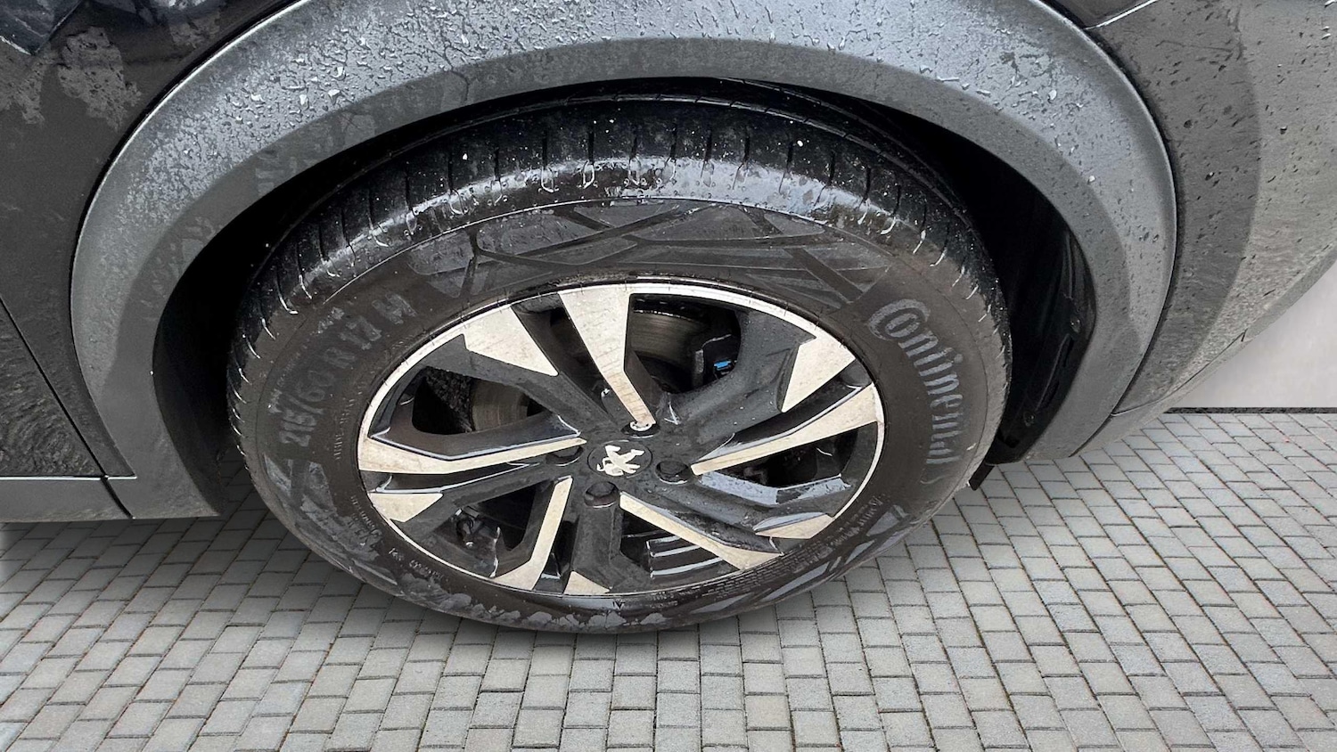 Used Peugeot 2008 2022 for sale - 76316154: Photo 10