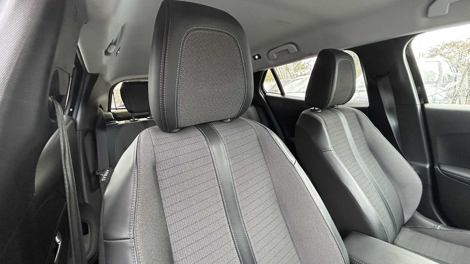 Used Peugeot 2008 2022 for sale - 76316154: Photo 13