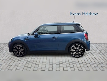 Used MINI Hatch 2021 for sale - 78857421: Photo