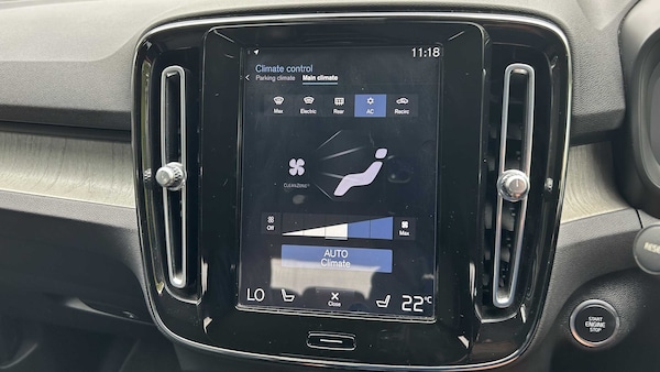 Used Volvo XC40 2020 for sale - 76176872: Photo 28