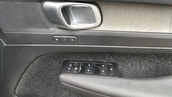 Used Volvo XC40 2020 for sale - 76176872: Photo 31