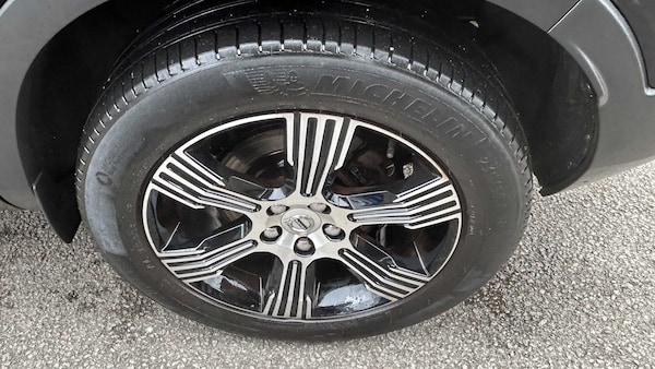 Used Volvo XC40 2020 for sale - 76176872: Photo 9