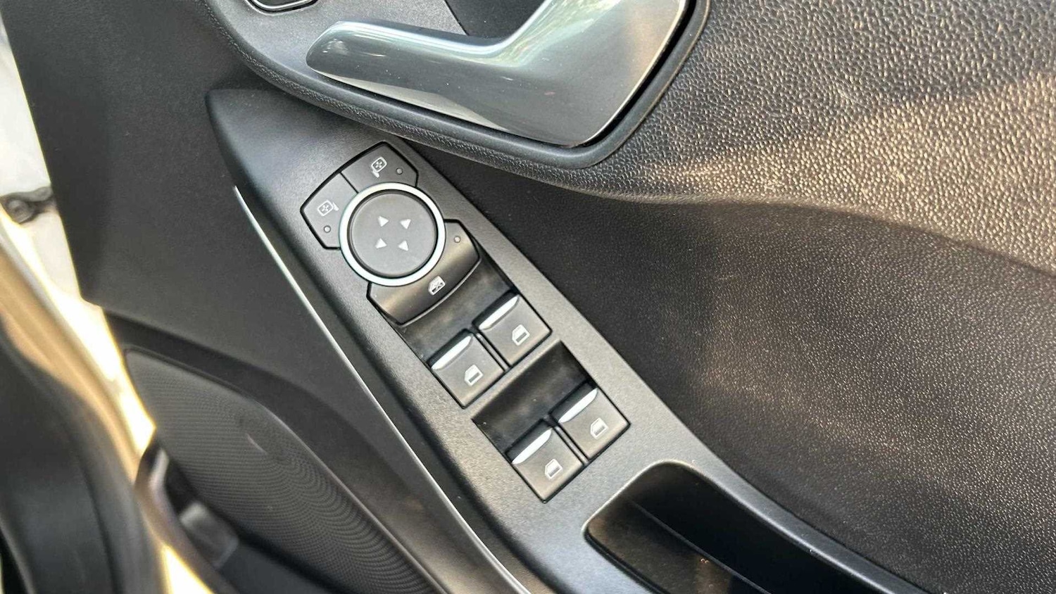 Vehicle 28