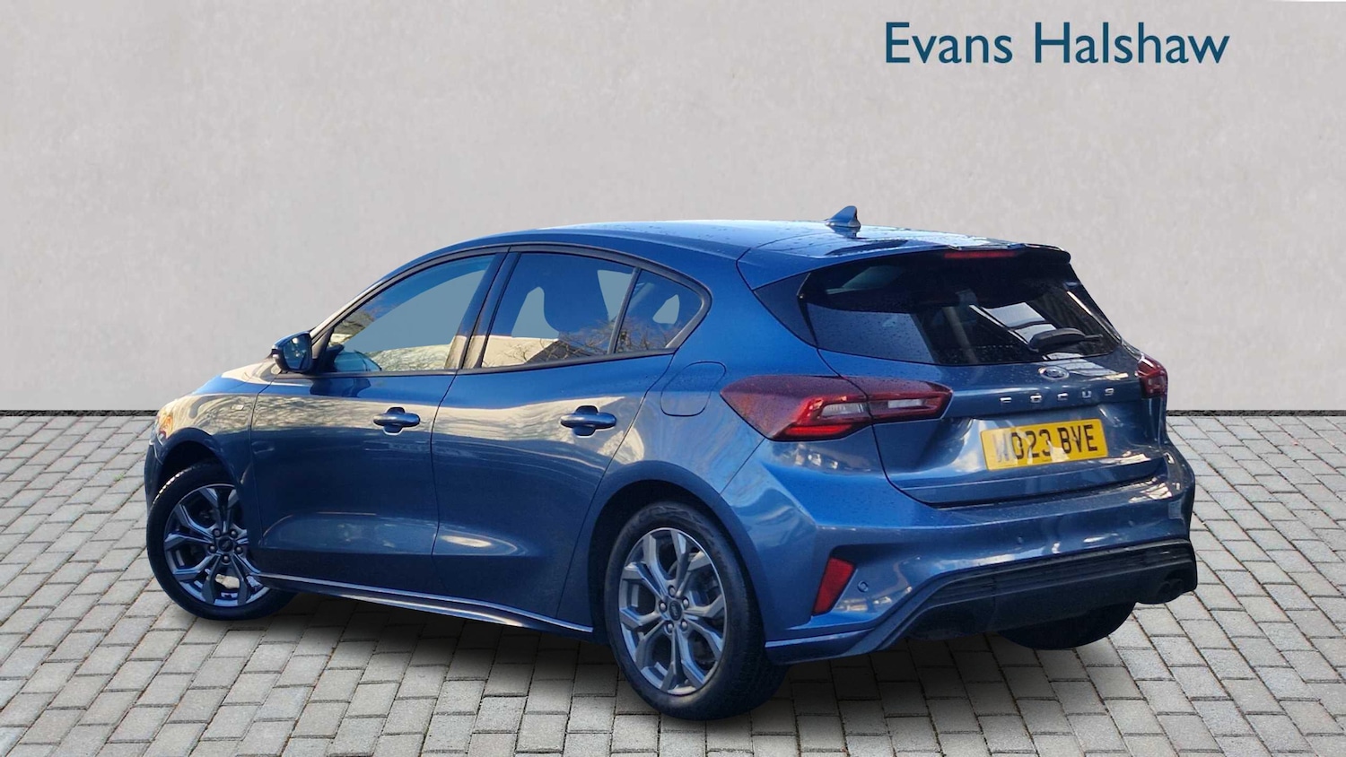 Used Ford Focus 2023 for sale - 76672934: Photo 3