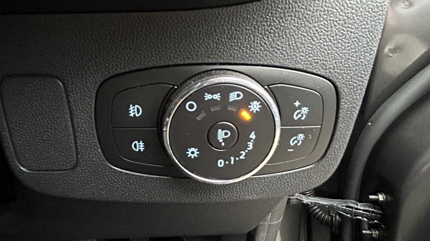 Vehicle 33