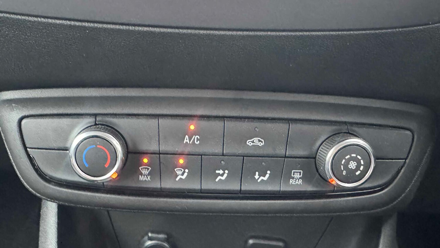 Used Vauxhall Crossland 2022 for sale - 78173484: Photo 14