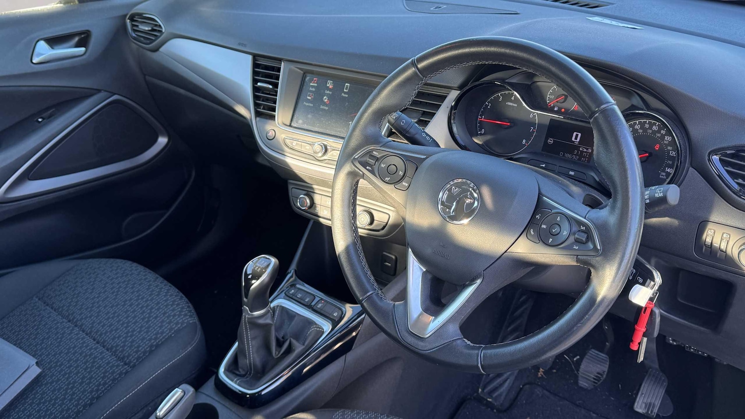 Used Vauxhall Crossland 2022 for sale - 78173484: Photo 3