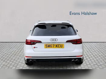 Used Audi A4 2018 for sale - 79672243: Photo