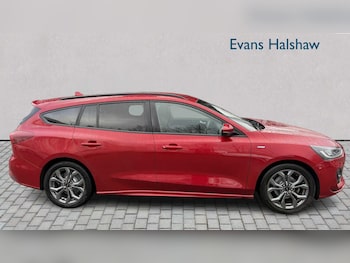 Used Ford Focus 2023 for sale - 77443382: Photo