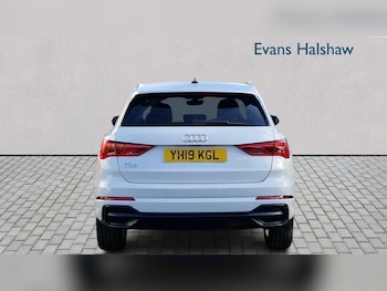 Used Audi Q3 2019 for sale - 79339677: Photo