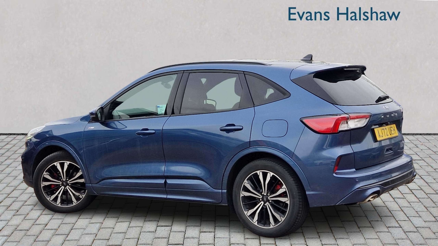 Used Ford Kuga 2023 for sale - 77648938: Photo 3