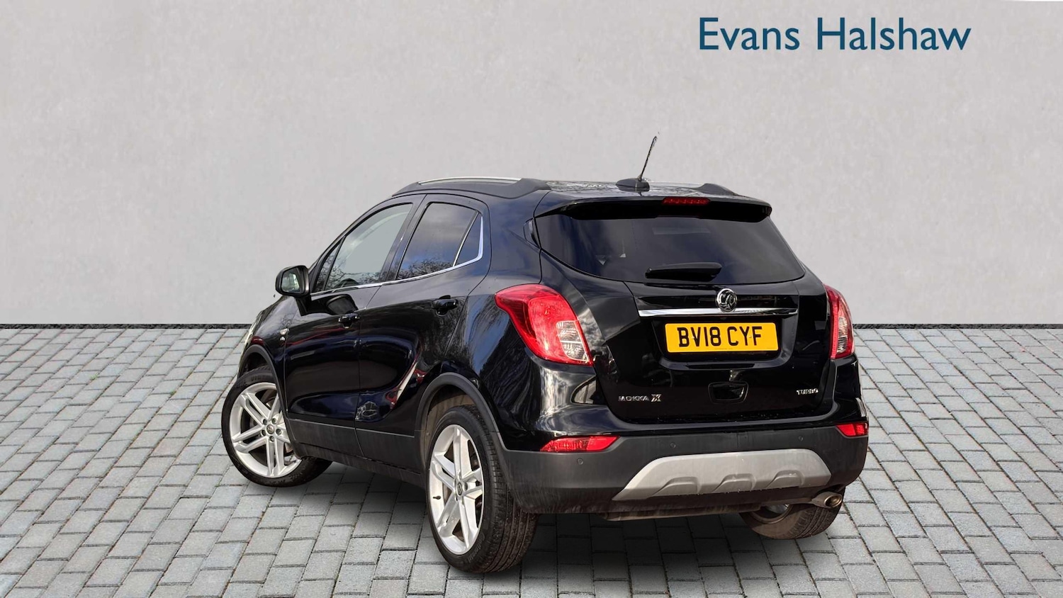 Used Vauxhall Mokka X 2018 for sale - 76636769: Photo 2