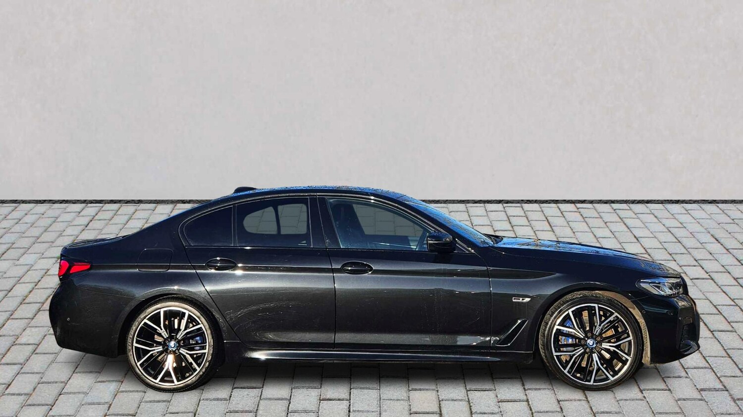 Used BMW 5 Series 2022 for sale - 77112308: Photo 3