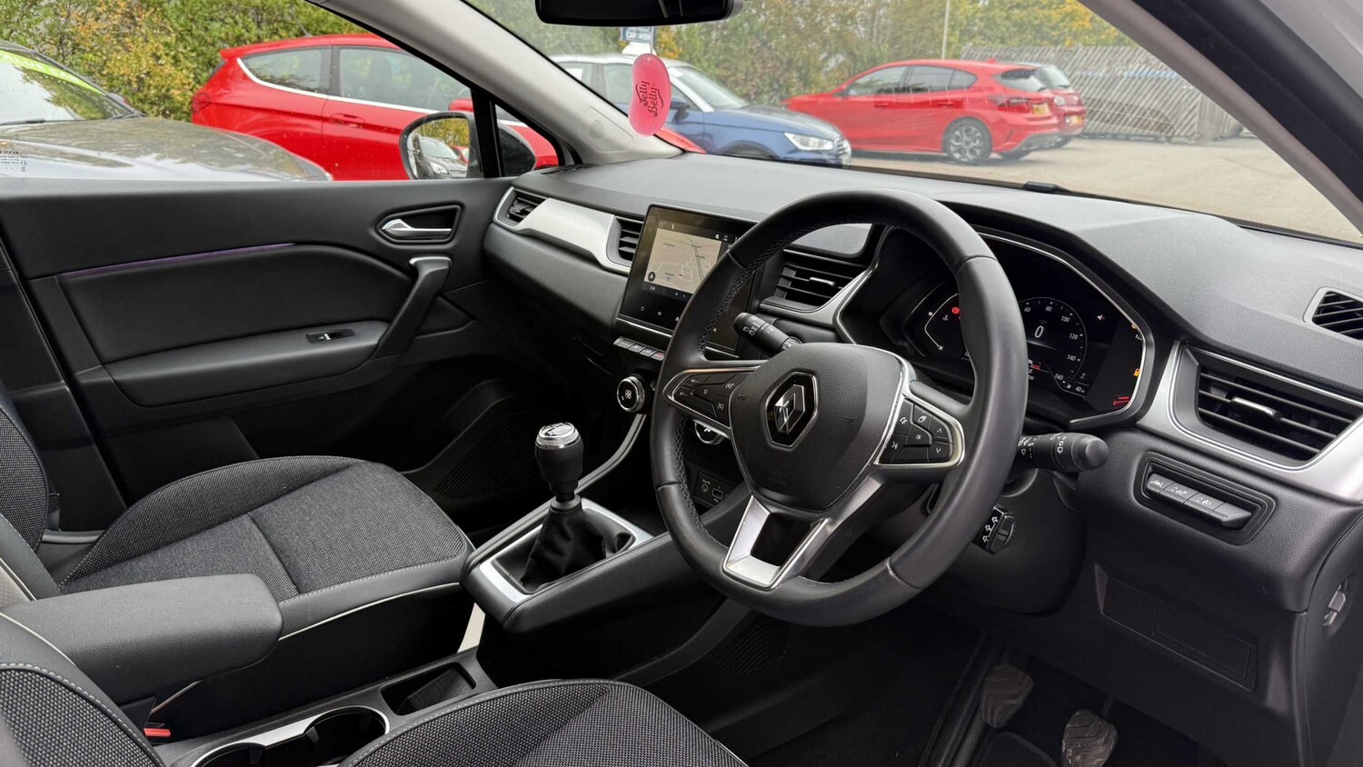 Used Renault Captur 2022 for sale - 76286426: Photo 12