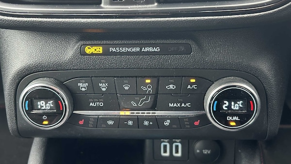 Used Ford Focus 2021 for sale - 76016273: Photo 11