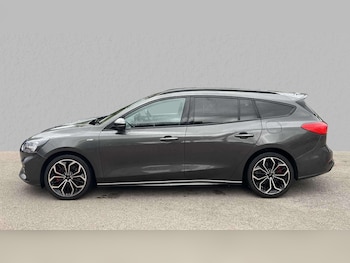 Used Ford Focus 2021 for sale - 76016273: Photo