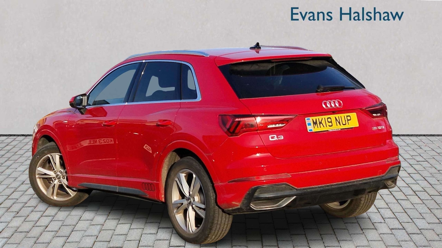 Used Audi Q3 2019 for sale - 78119222: Photo 3