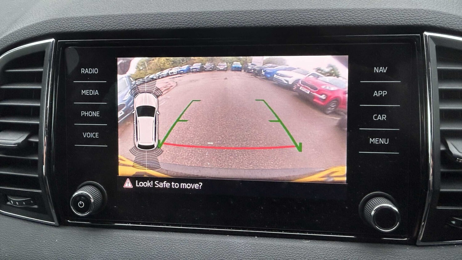 Used Skoda Karoq 2020 for sale - 76087963: Photo 23