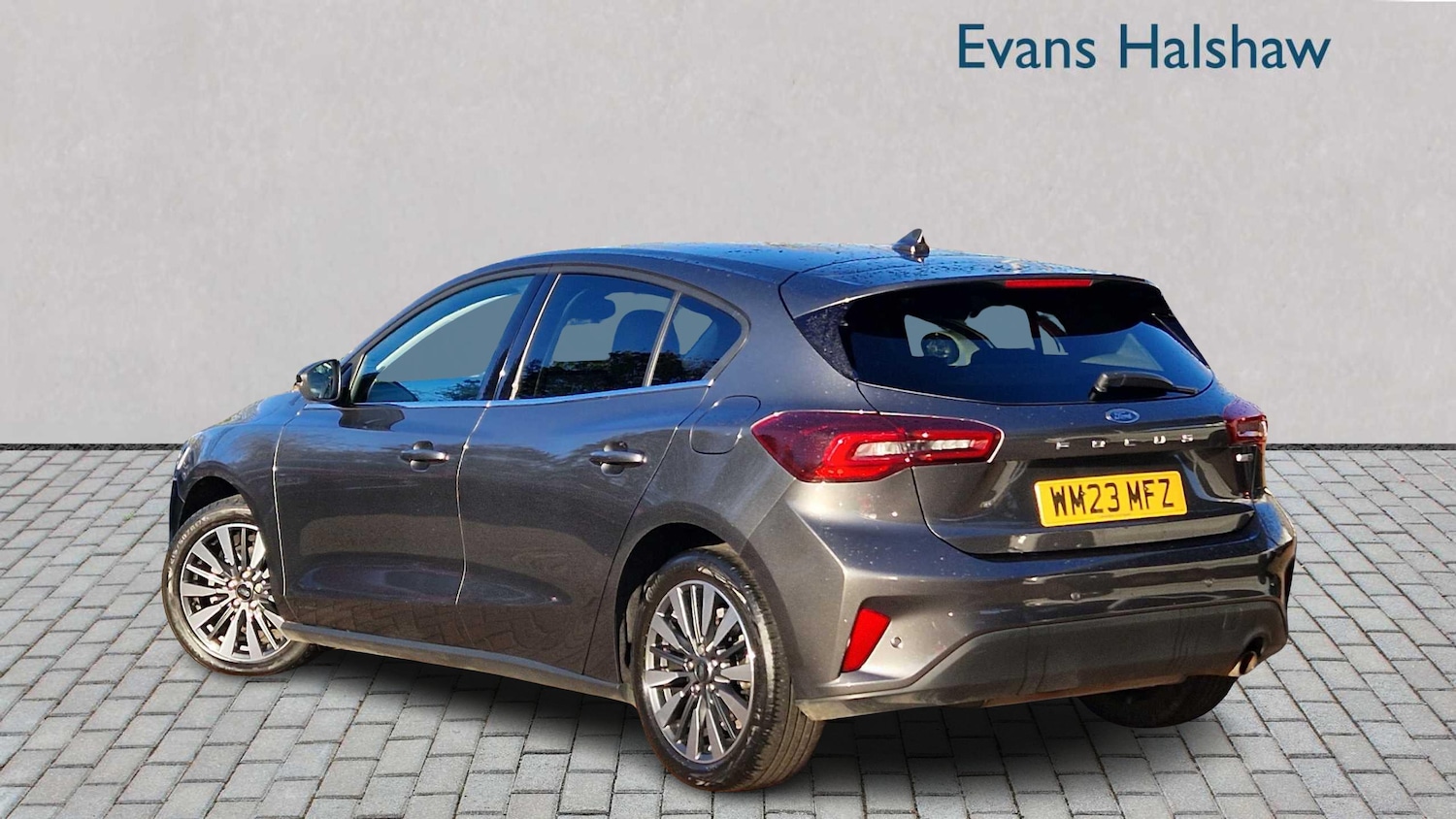 Used Ford Focus 2023 for sale - 76661937: Photo 3