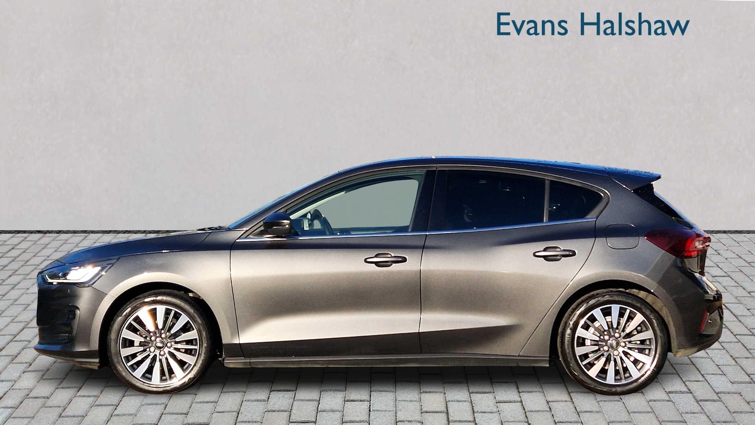 Used Ford Focus 2023 for sale - 76661937: Photo 4