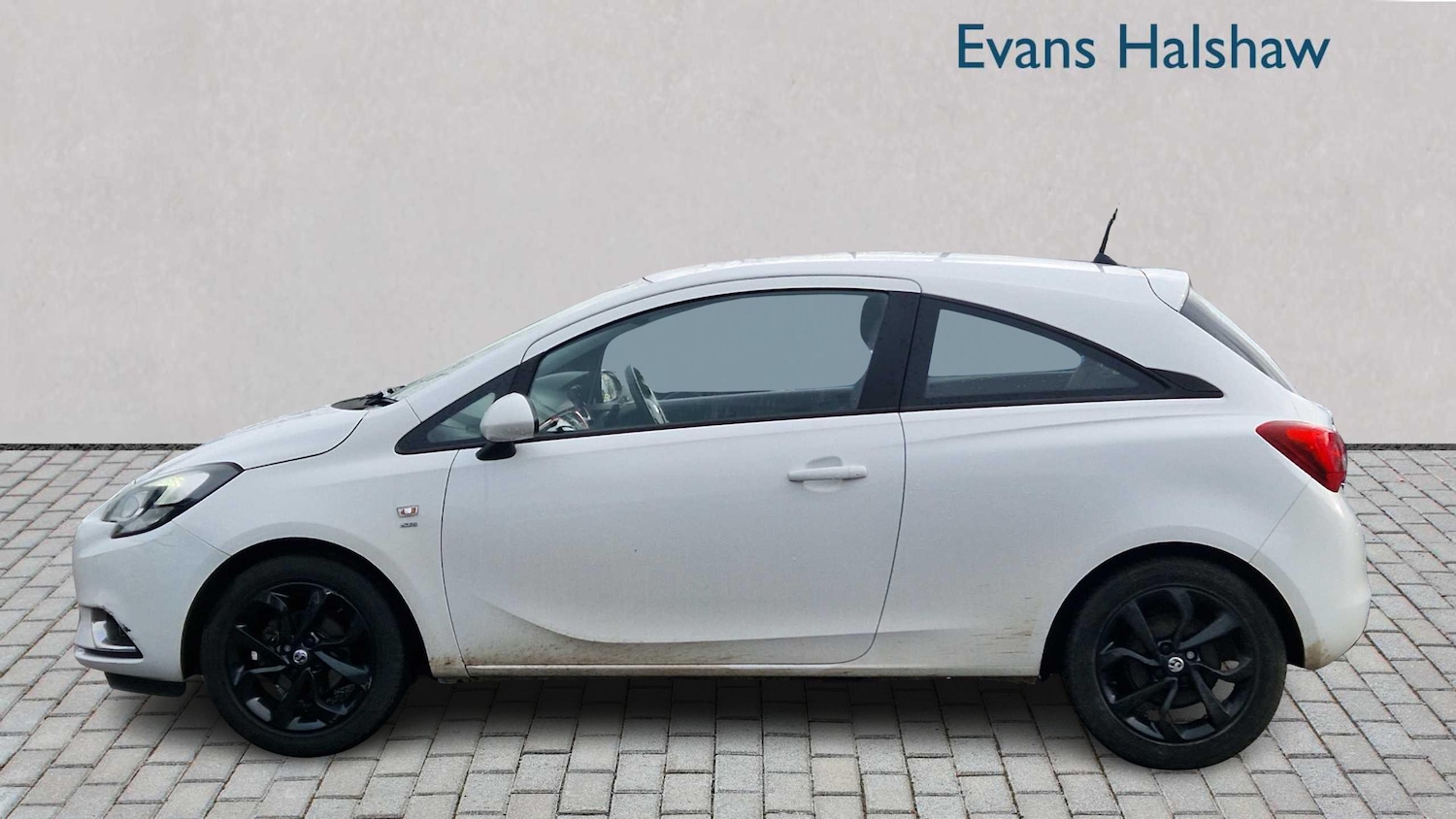 Used Vauxhall Corsa 2015 for sale - 77348069: Photo 4