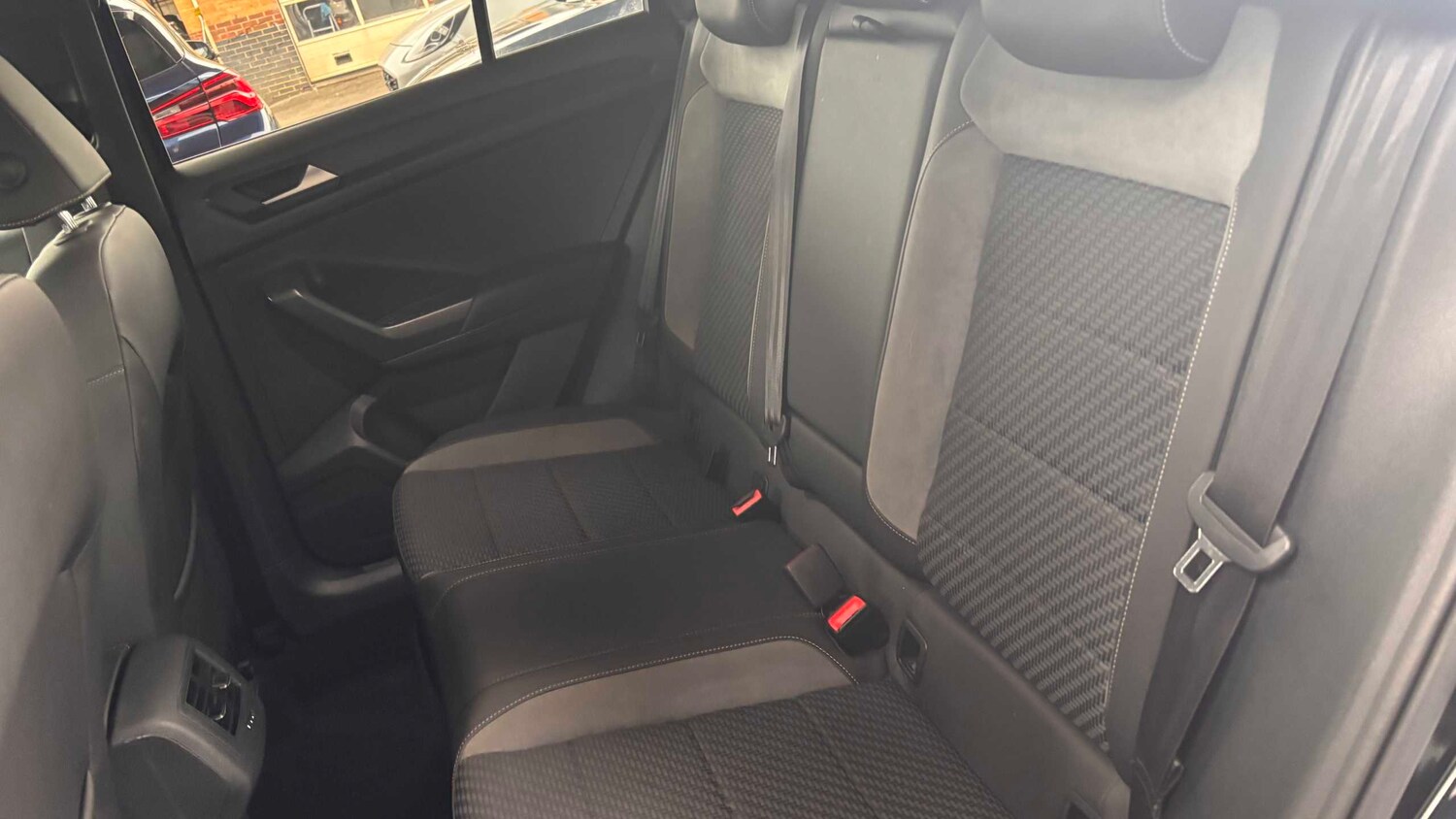 Used Volkswagen T-Roc 2020 for sale - 78187758: Photo 12