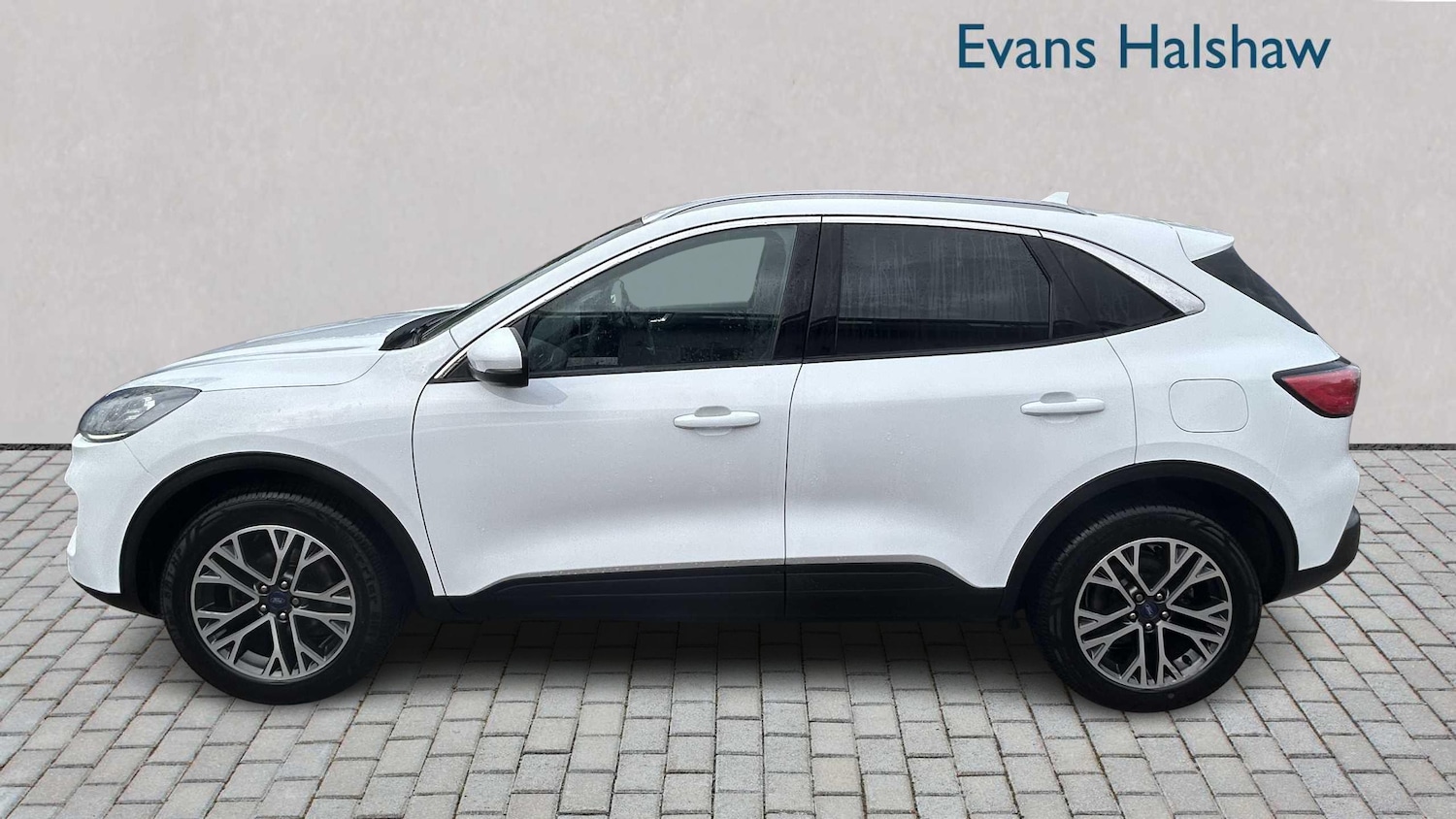 Used Ford Kuga 2022 for sale - 76156348: Photo 5