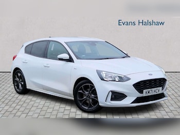 Used Ford Focus 2021 for sale - 78052438: Photo