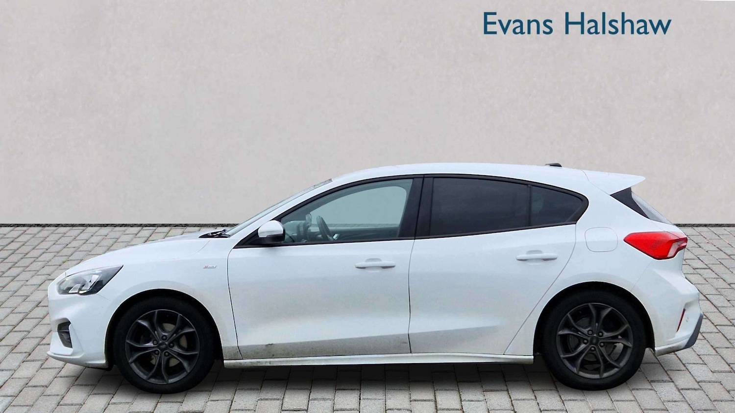 Used Ford Focus 2021 for sale - 78052438: Photo 4