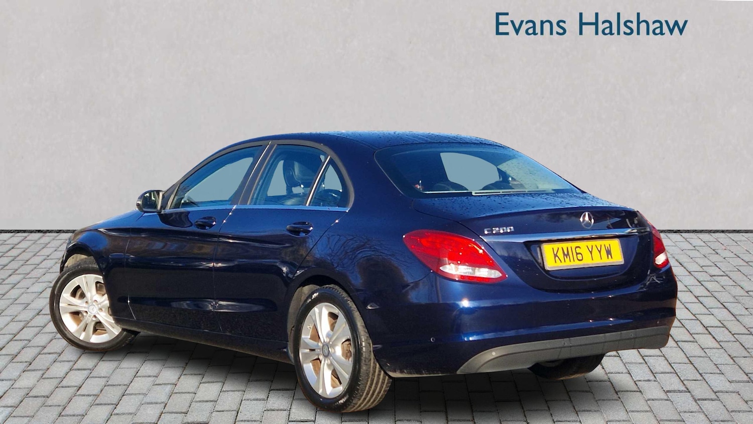 Used Mercedes-Benz C Class 2016 for sale - 76789301: Photo 3