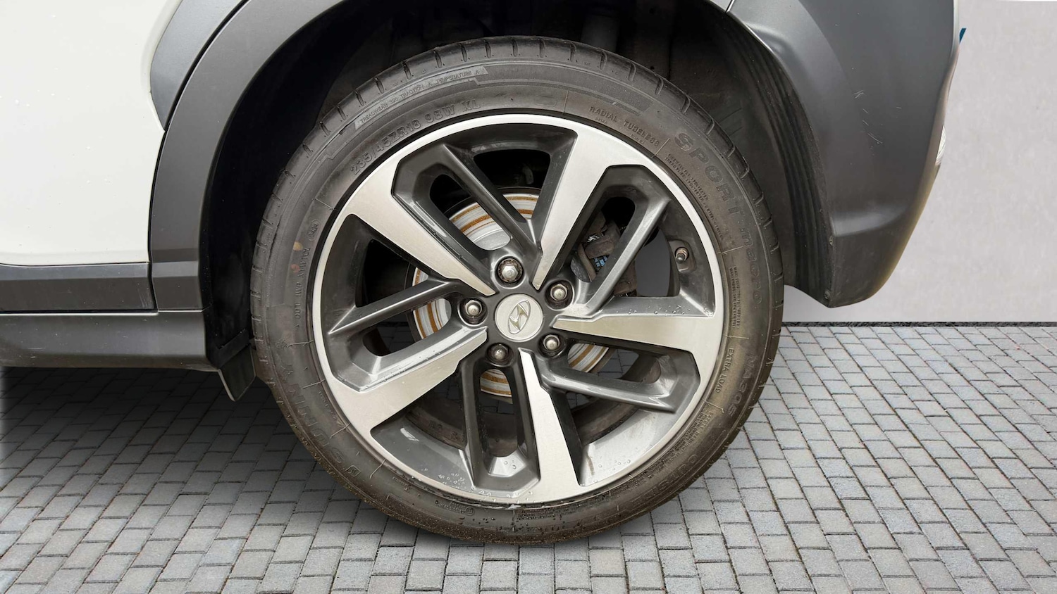 Used Hyundai KONA 2018 for sale - 77061136: Photo 10