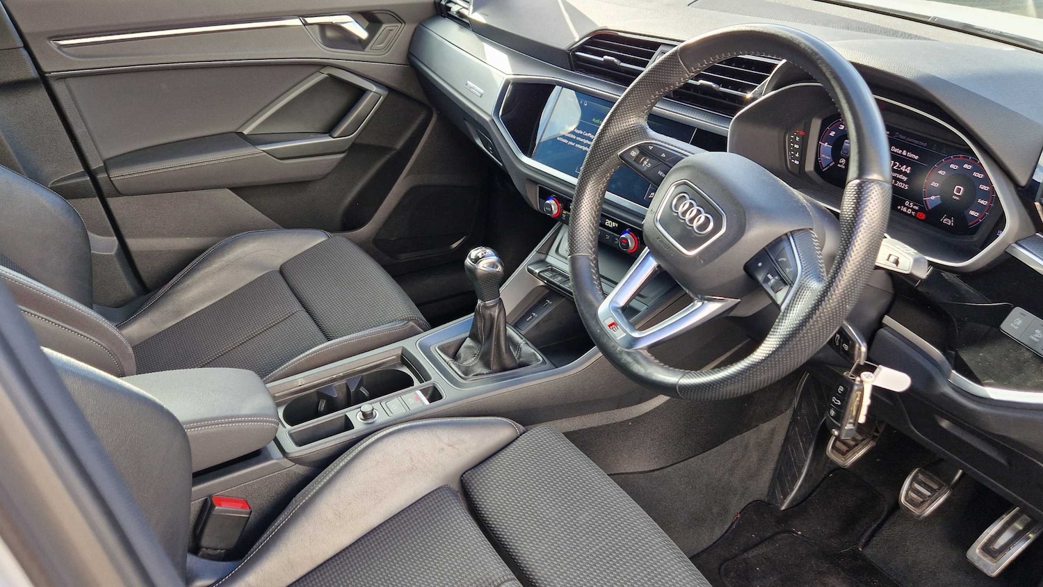 Used Audi Q3 2019 for sale - 77373689: Photo 12