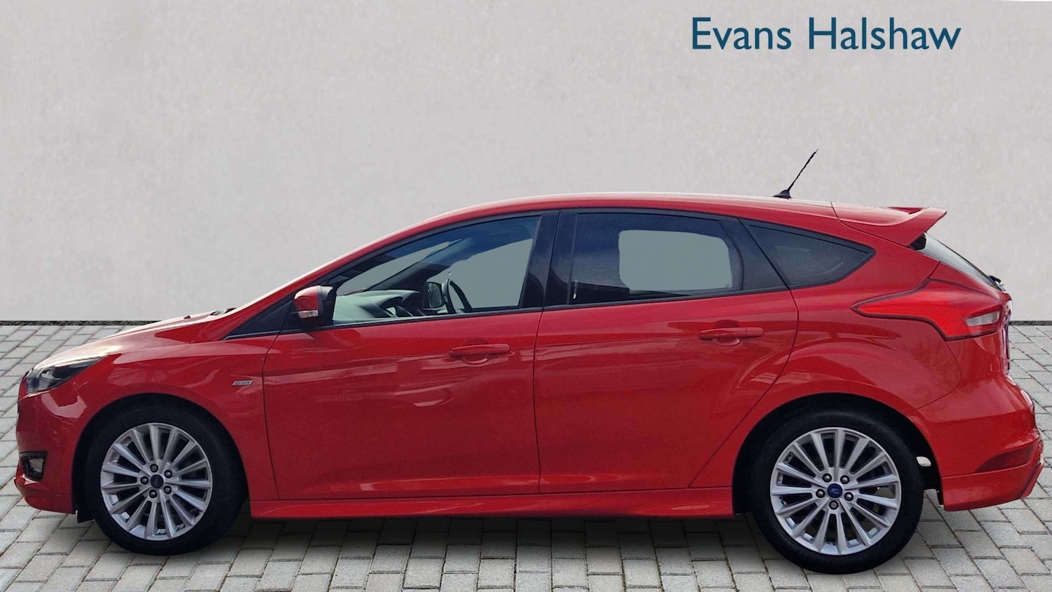 Used Ford Focus 2018 for sale - 77740830: Photo 7