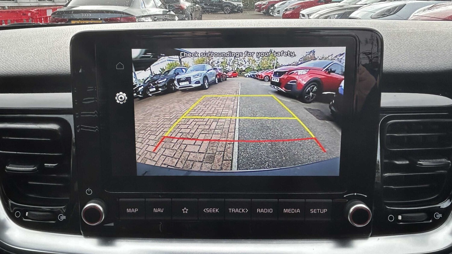 Used Kia Stonic 2023 for sale - 77500339: Photo 16