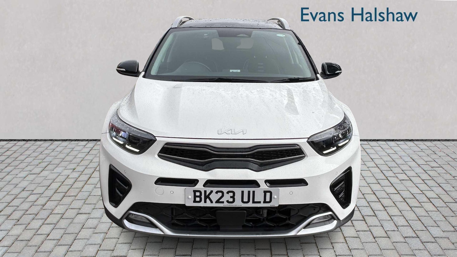 Used Kia Stonic 2023 for sale - 77500339: Photo 4