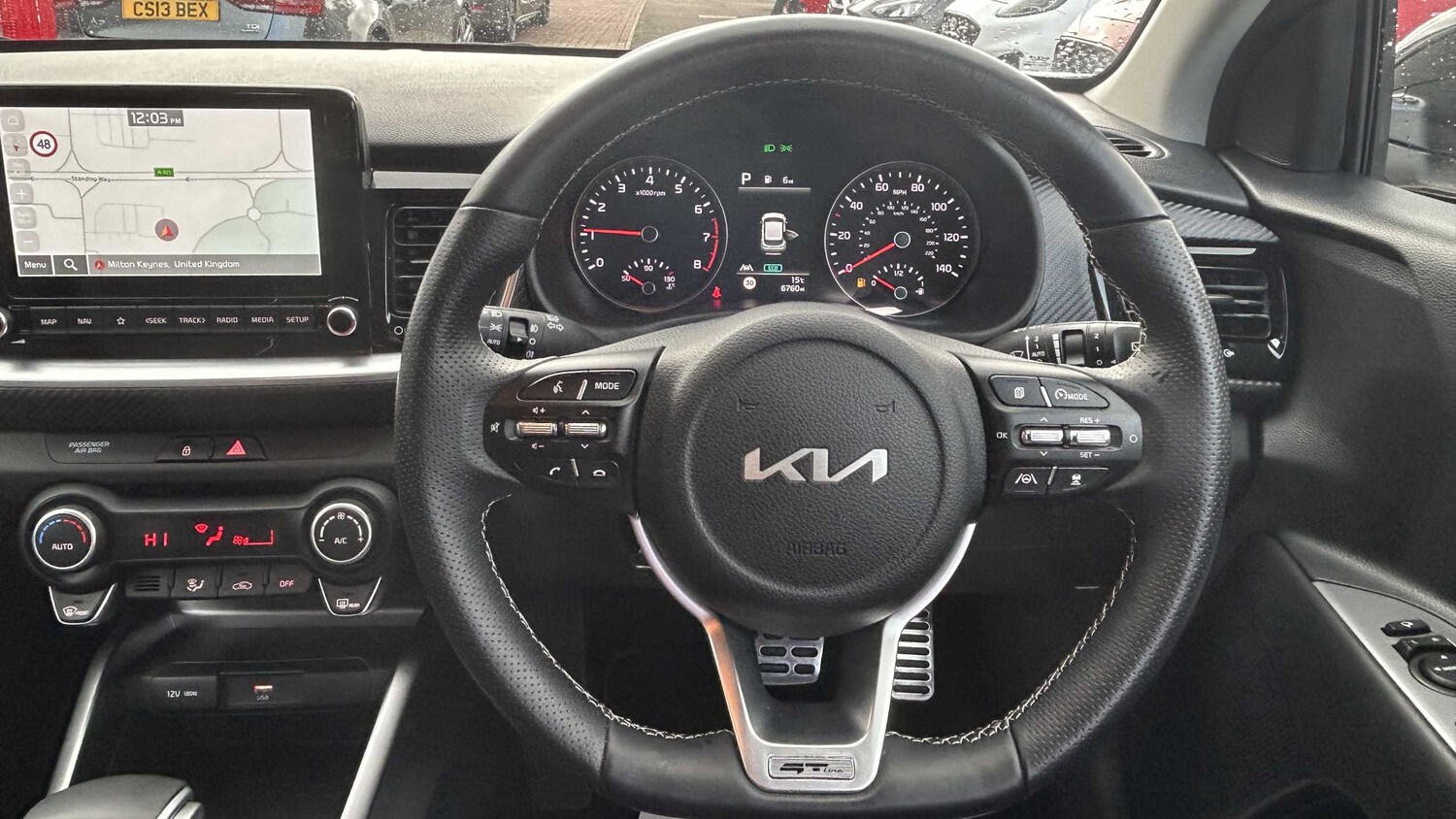 Used Kia Stonic 2023 for sale - 76272175: Photo 12