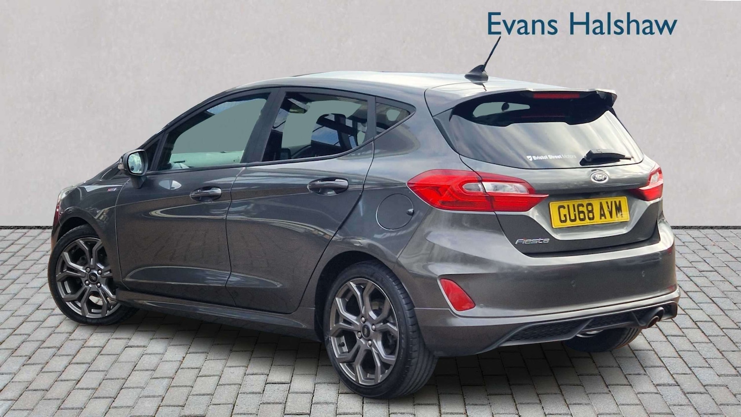 Used Ford Fiesta 2018 for sale - 77740930: Photo 3