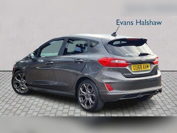 Used Ford Fiesta 2018 for sale - 77740930: Photo