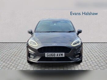 Used Ford Fiesta 2018 for sale - 77740930: Photo