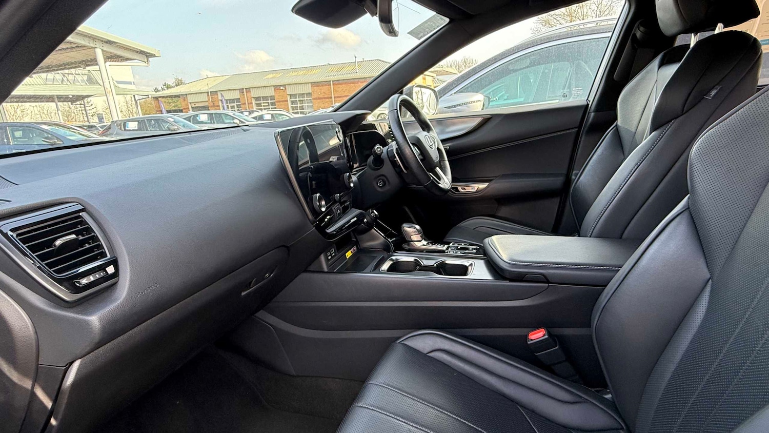 Used Lexus NX 2022 for sale - 77068618: Photo 20