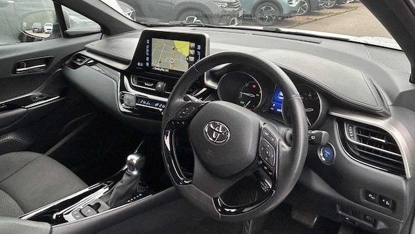 Used Toyota C-HR 2019 for sale - 76156344: Photo 12