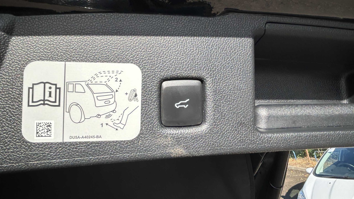 Vehicle 32