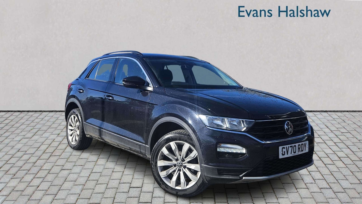 Used Volkswagen T-Roc 2021 for sale - 77726920: Photo 1