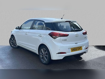 Used Hyundai i20 2016 for sale - 75841857: Photo