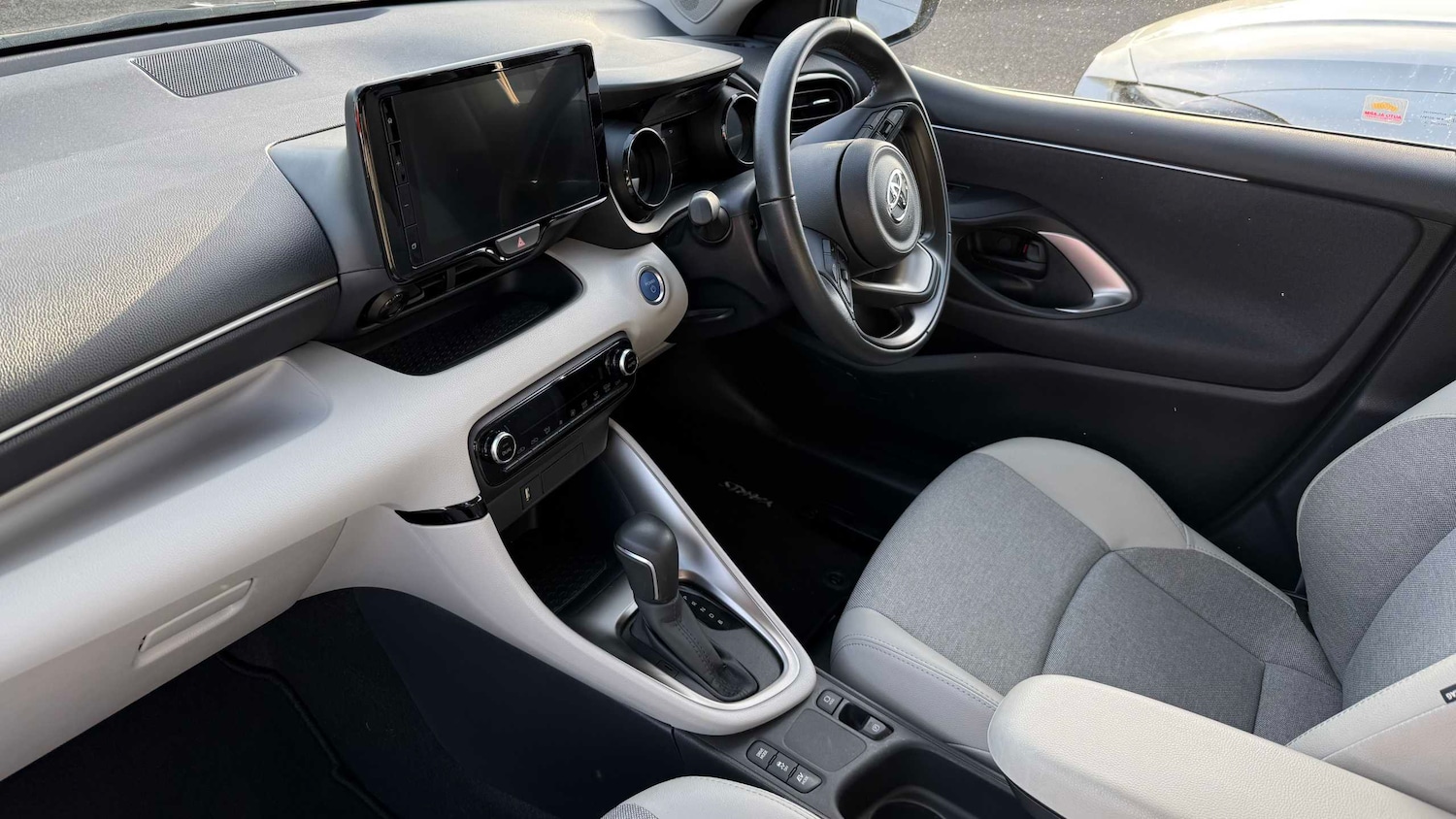 Used Toyota Yaris 2023 for sale - 77414724: Photo 10