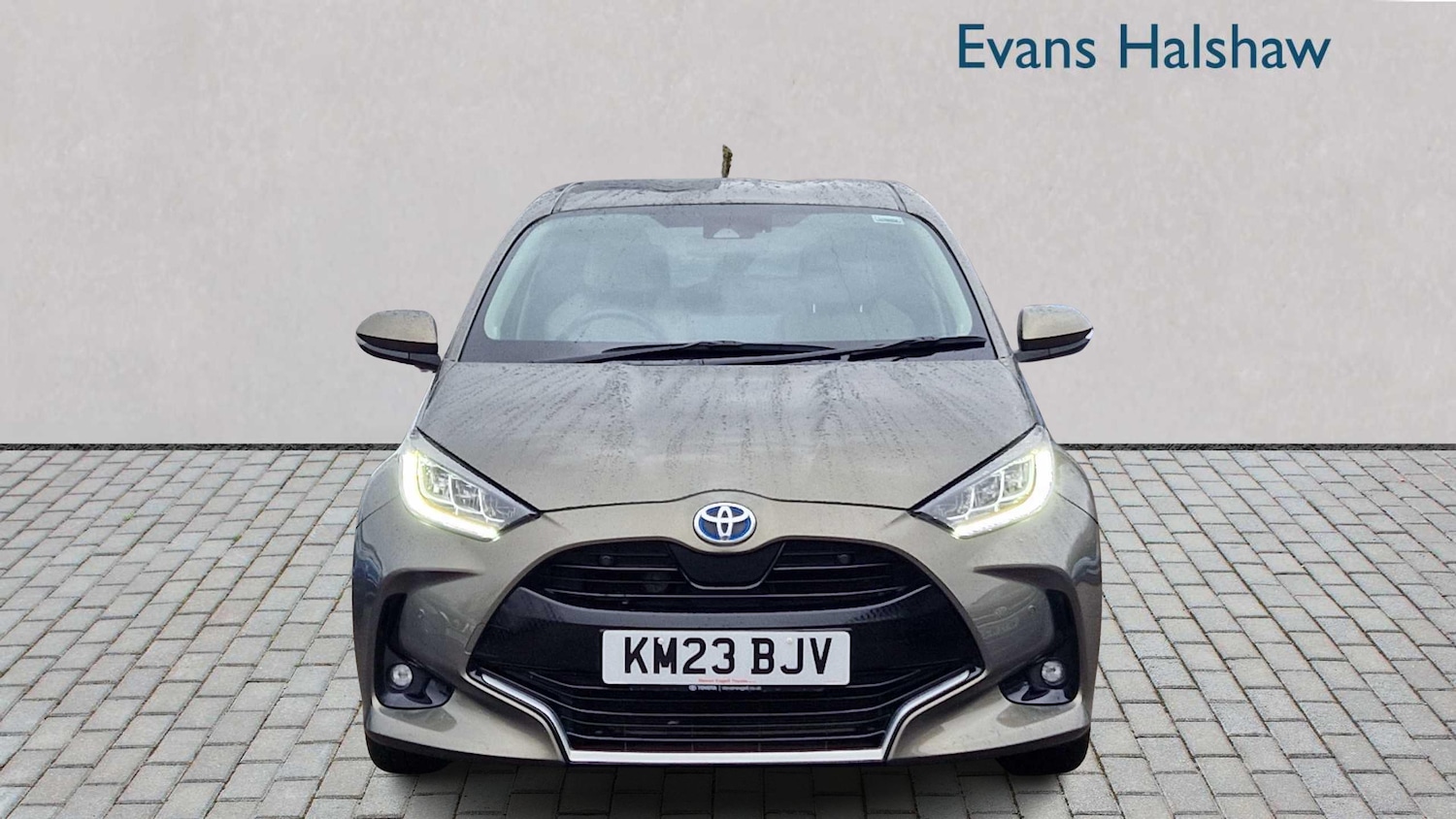 Used Toyota Yaris 2023 for sale - 77414724: Photo 4