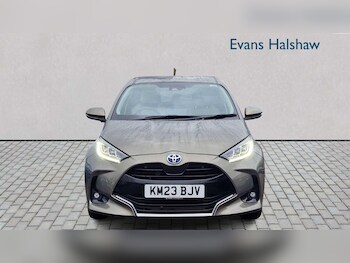 Used Toyota Yaris 2023 for sale - 77414724: Photo