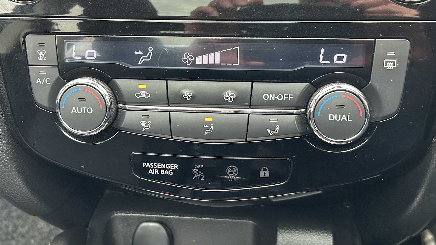 Used Nissan Qashqai 2015 for sale - 76319081: Photo 7